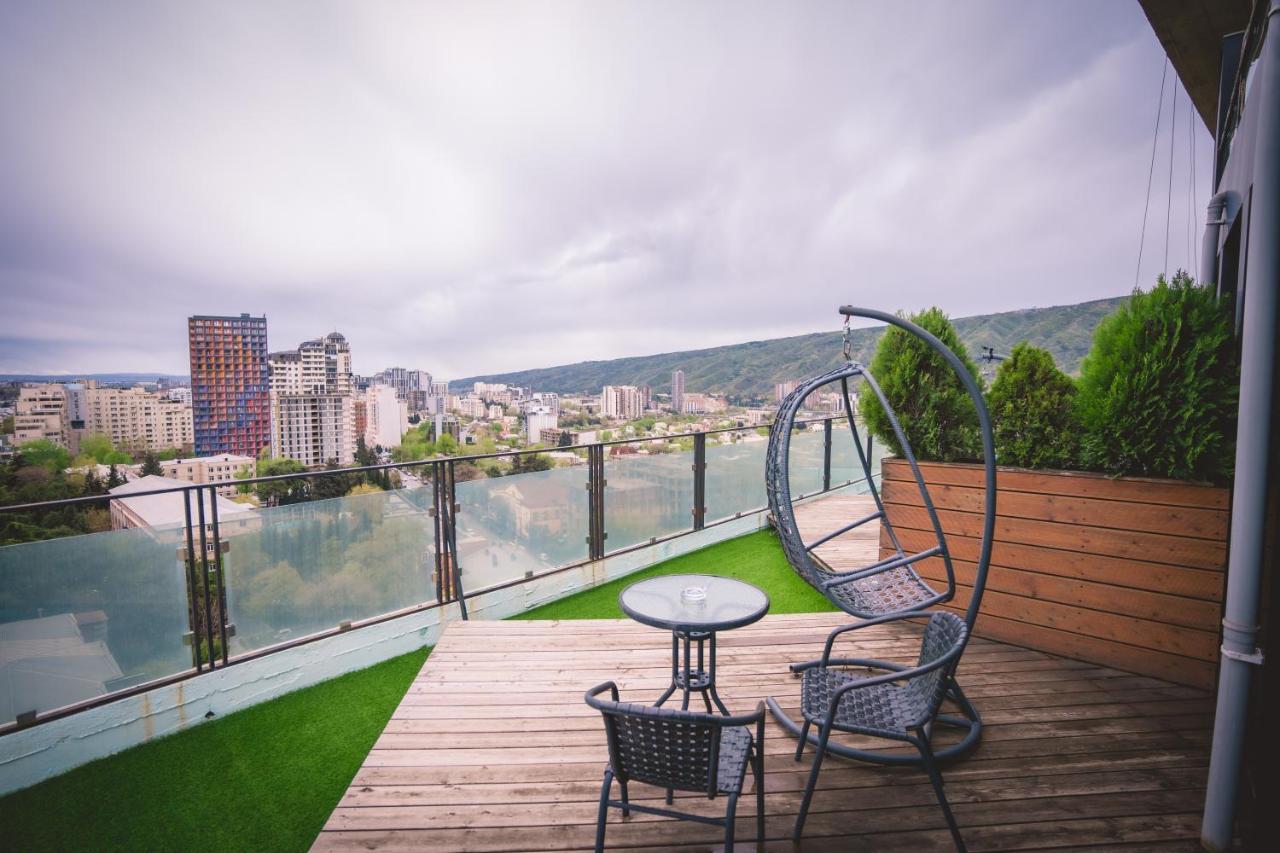 Hotel Grand View In Tbilisi Buitenkant foto